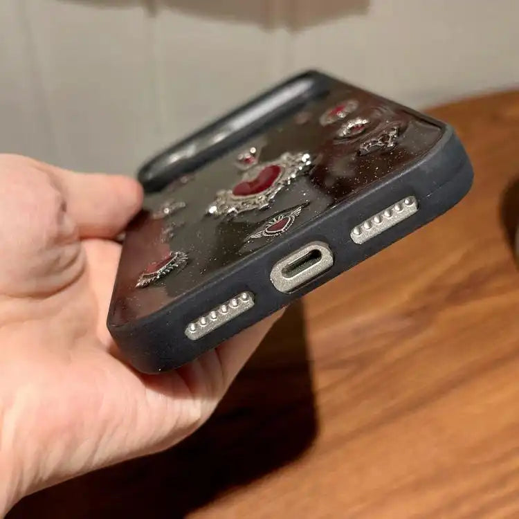 Large Hole Camera Frame Dark-themed Heart Design Full Coverage Phone Case