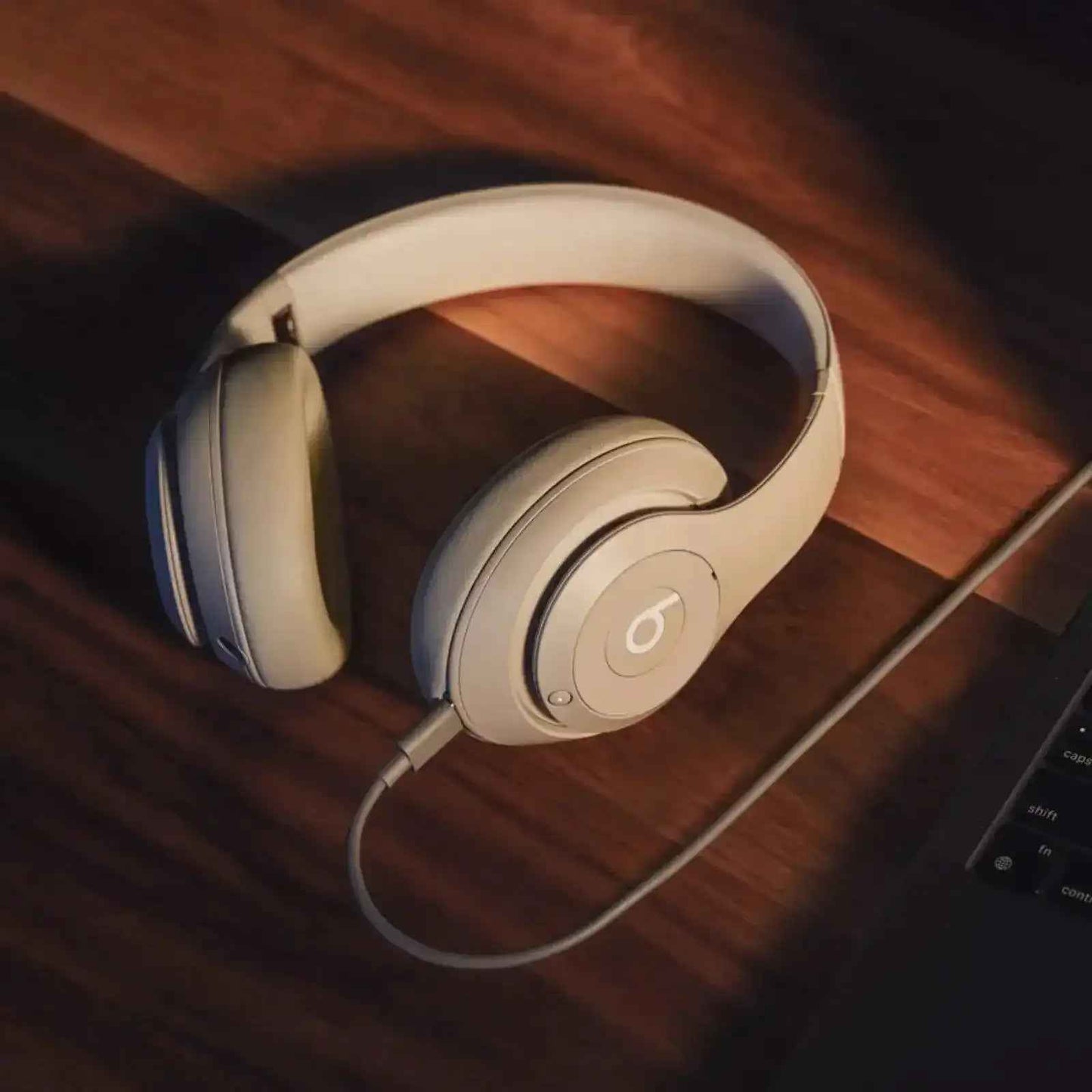Beats Studio Pro Sandstone