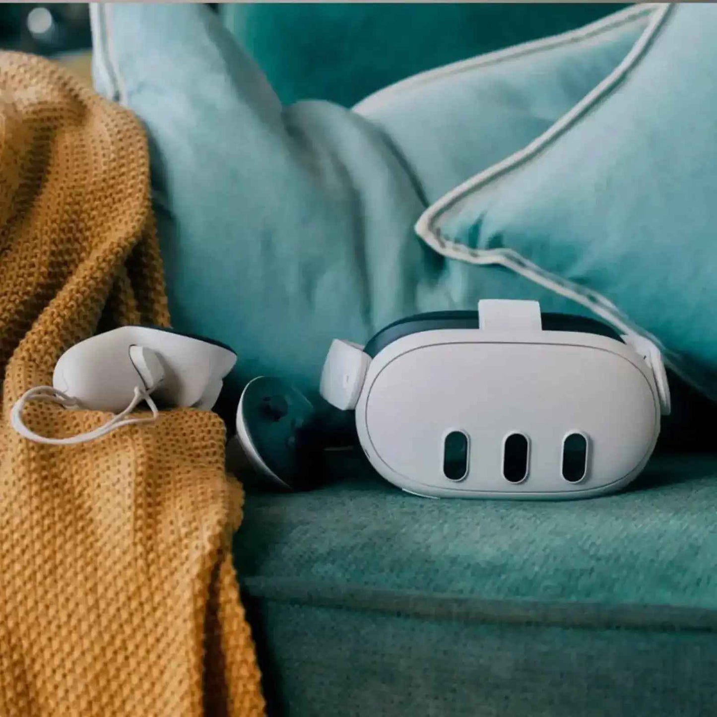 Meta Quest 3 128GB Mixed Reality Headset