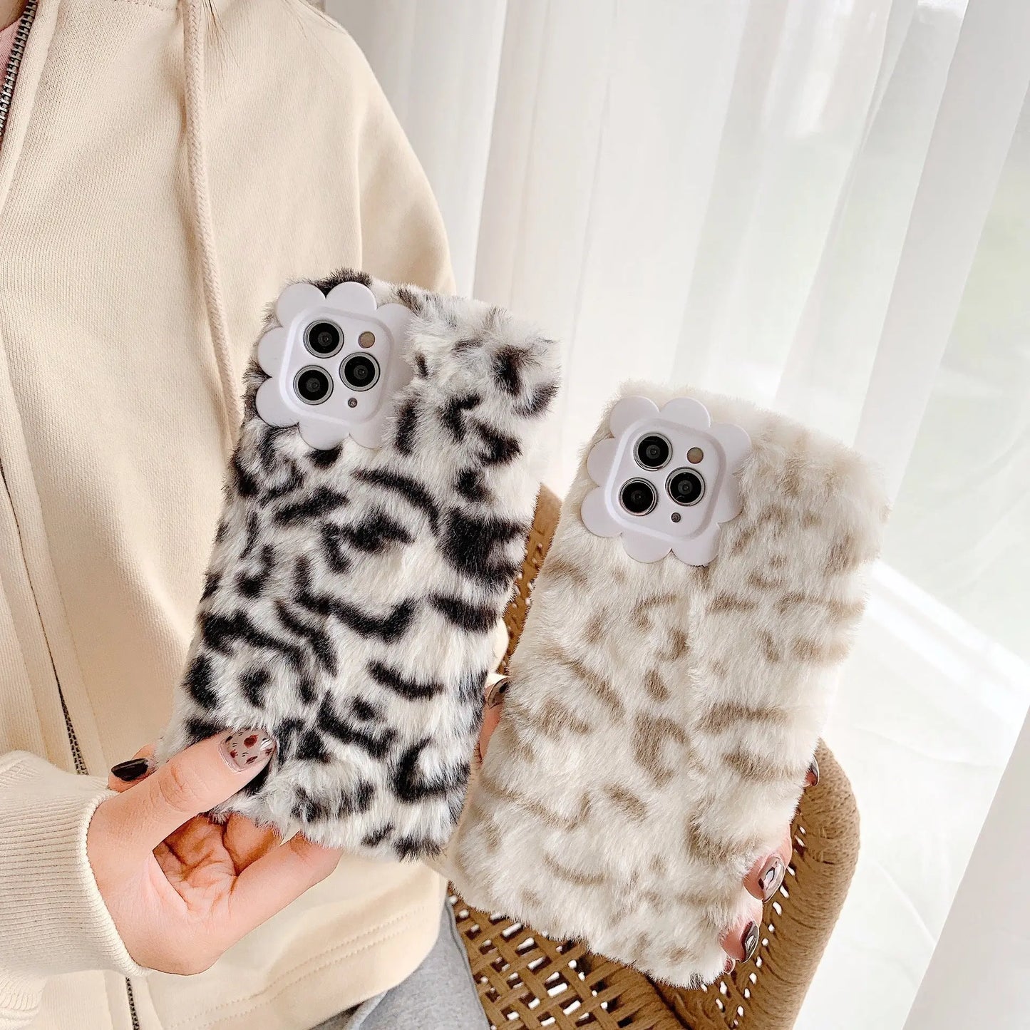 Leopard print fall-winter plush mobile phone case Online Only