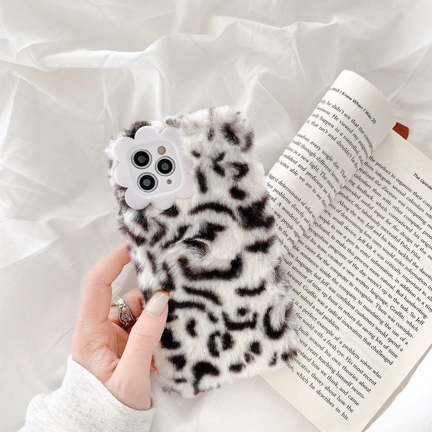 Leopard print fall-winter plush mobile phone case - MyMobile