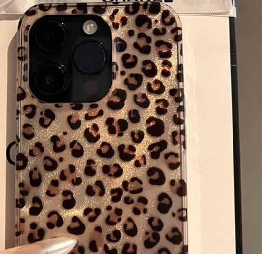 New All-inclusive High-grade Feather Yarn Brown Leopard Printed Phone Case For iPhone 16