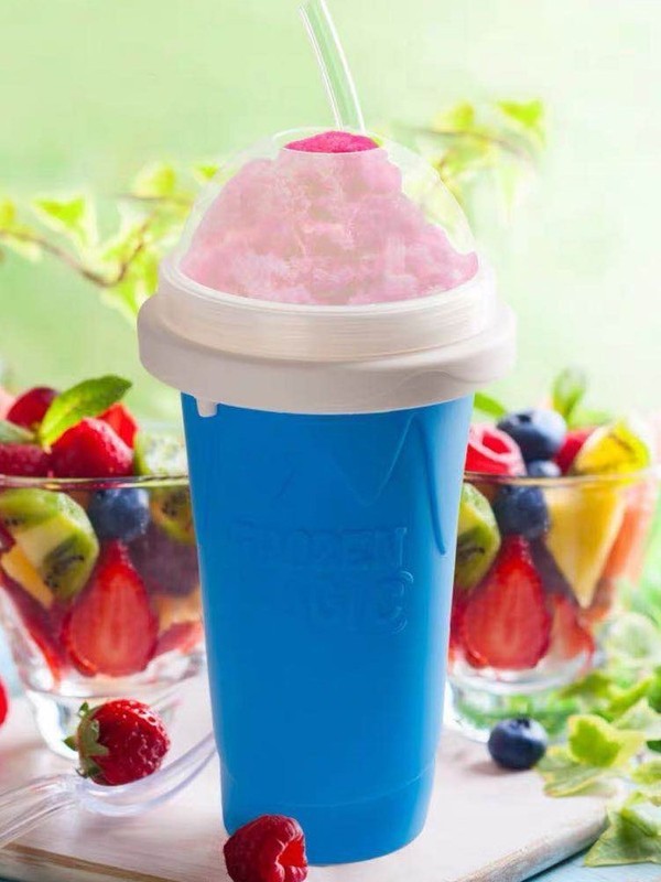 One Pinch Into An Slushy Cup, Shake The Smoothie Cup, And The Second Fast Cooling Cup