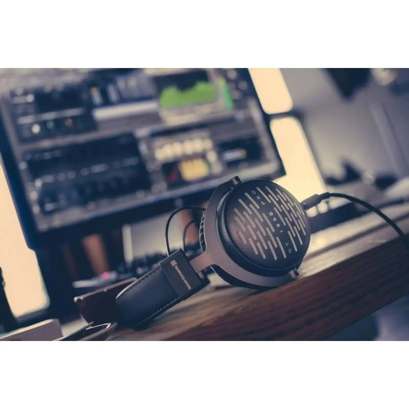 Beyerdynamic DT 1990 Pro Open Studio Headphones - MyMobile