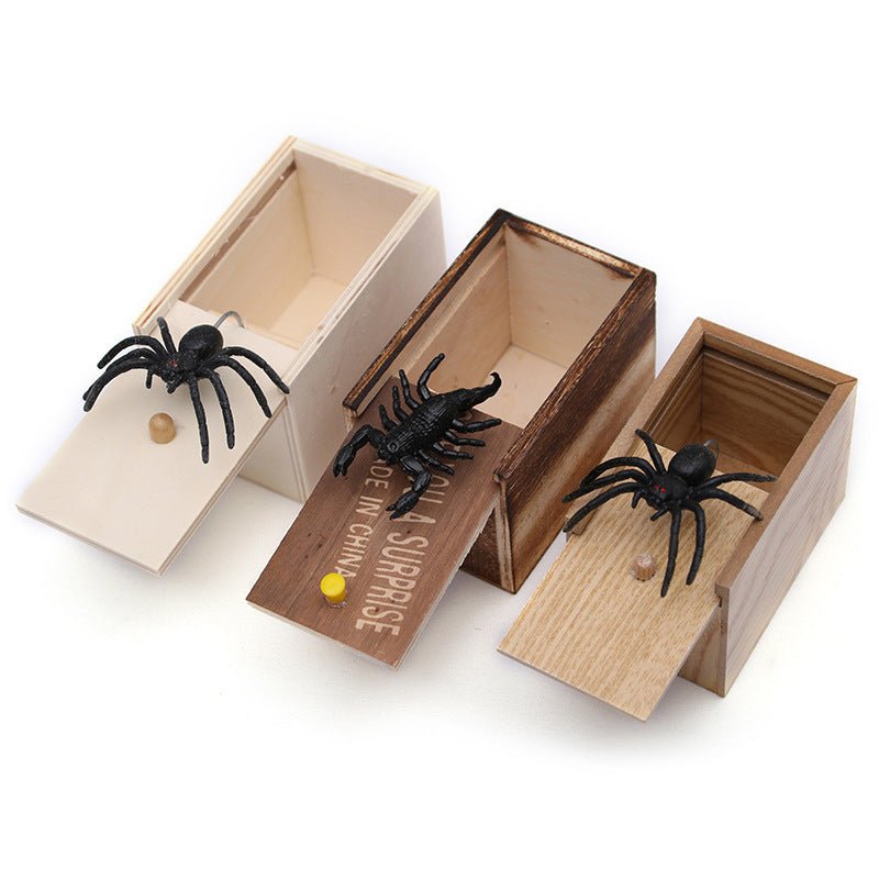 Prank Spider Wooden Scare Box Trick Play Joke Lifelike Surprise April Fools' Day - MyMobile