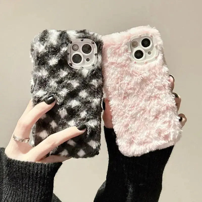 Women's Fashionable Plush Plaid Mobile Phone Case - MyMobile